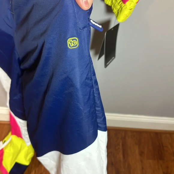 Tipsy Elves Neon Knockout Snowsuit Men’s Size XL NWT - Picture 12 of 16